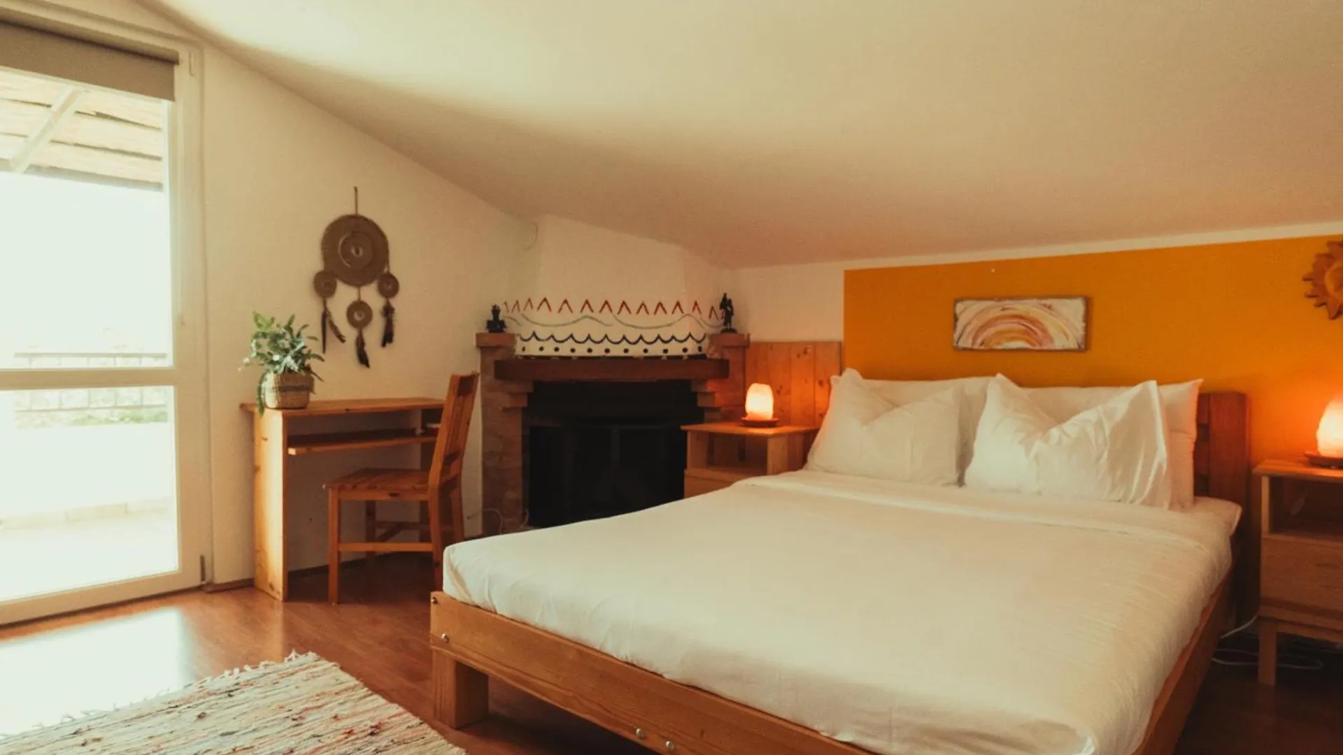 לינה וארוחת בוקר רוביני Yoga, Bed & Vegan Breakfast